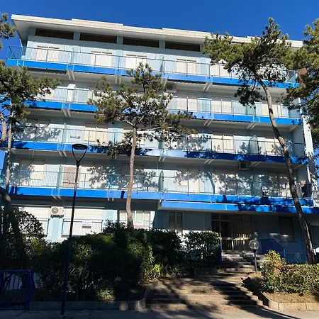 Royal Pineta Apartment